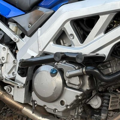 Suzuki SV650 Crash Cage (2003-2013) - Crash Bar Engine Guard | Stunt Race Track