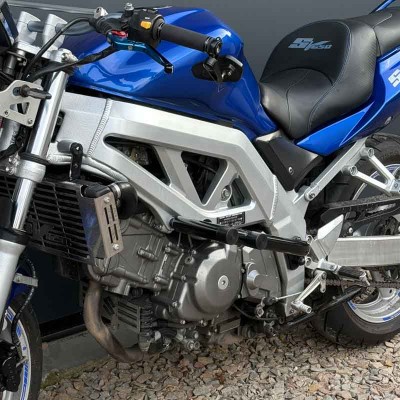Suzuki SV650 Crash Cage (2003-2013) - Crash Bar Engine Guard | Stunt Race Track