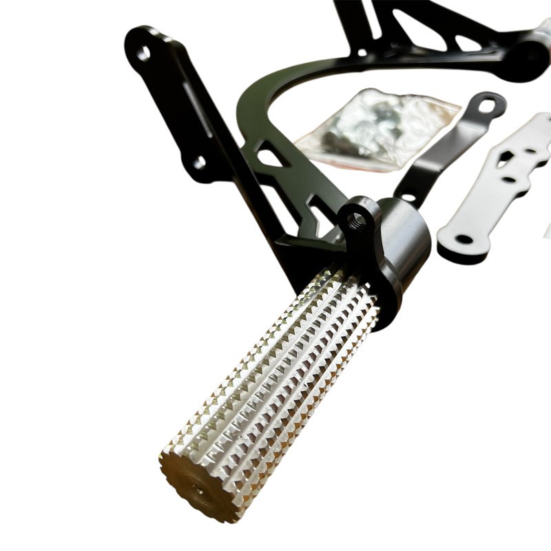 TCMT Passenger Footpegs & Bracket Set For Honda CB500F / CBR500R (2016-2023) – Silver Aluminum