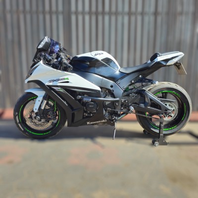 Przednie Sety Podnóżki Przód Kawasaki ZX10R Ninja (2011-2015) ) Stunt Gymkhana