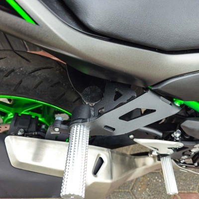 Rear Sets Footrests Pegs Subcage Kawasaki Z500 ABS (2024-2025) Stunt Gymkhana