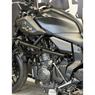 Yamaha MT-07 crash cage (2025-2026) FZ07 - stunt drift street - engine guard highway bar