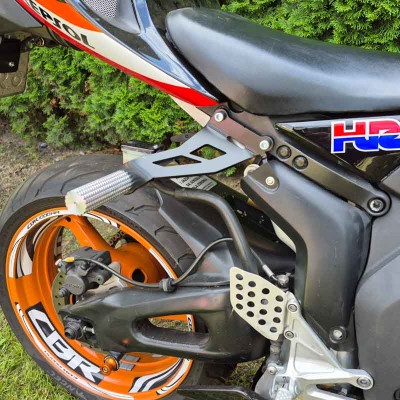 Sety Tylne Podnóżki Łączone Subcage Honda CBR 1000RR SC57 A/B (2004-2007) Stunt Ghymkana Track