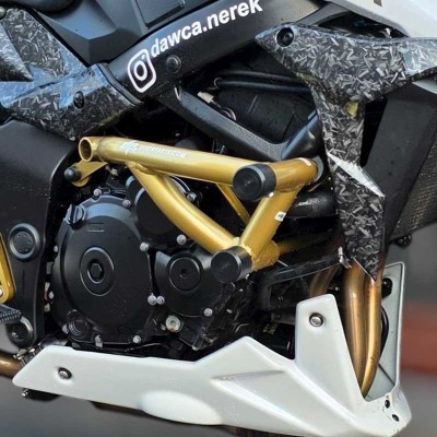 Suzuki GSR 750 (2011-2017) Crash Cage - Stunt Drift Street Engine Guard Highway Bar