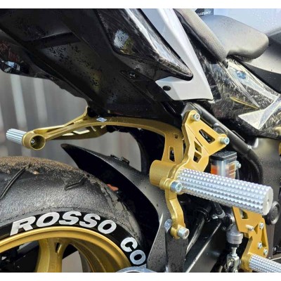 Sety Tylne Podnóżki Łączone Subcage Suzuki GSR 750 (2011-2017) Stunt Ghymkana Tor