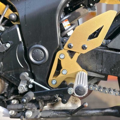 Front Sets Driver's Footrest Footpegs Suzuki GSR 750 (2011-2017) Stunt Gymkhana