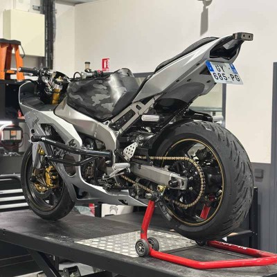 Steel Scrape bar 12 O’clock Kawasaki ZX6R 636 (2003-2004) Stunt Wheelie Round Titan