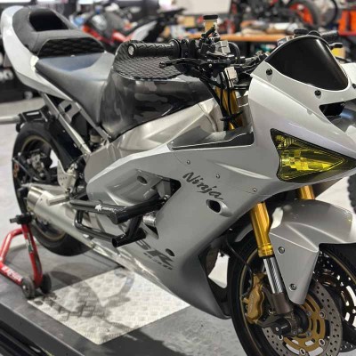 Przednie Sety Podnóżki Kawasaki ZX6R 636 (2003-2004) Stunt
