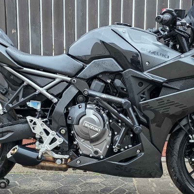 Klatka Osłona Silnika Gmol Ochraniacz Rama Suzuki GSX-8R (2023-2026) Stunt Gymkhana