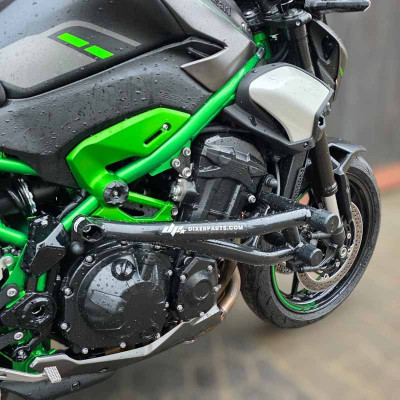 Klatka Osłona Silnika Kawasaki Z900 (2025-2026) Gmole Stunt Ulica Tor