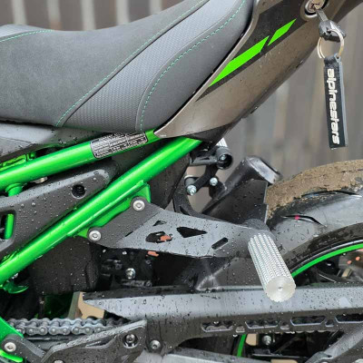 Sety Tylne Podnóżki Łączone Subcage Kawasaki Z900 (2025-2026) Ulica Stunt Ghymkana Tor