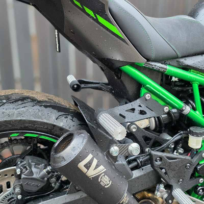 Sety Tylne Podnóżki Łączone Subcage Kawasaki Z900 (2025-2026) Ulica Stunt Ghymkana Tor