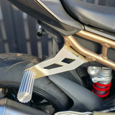 Sety Tylne Podnóżki Łączone Subcage BMW S1000R (2021-2026) Ulica Stunt Ghymkana Tor