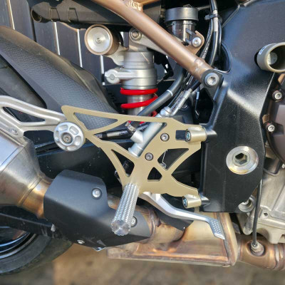 Front Sets Driver's Footrest Footpegs Przednie sety podnóżki pegi BMW S1000R (2021-2026) Stunt OSK Gymkhana Stunt Gymkhana