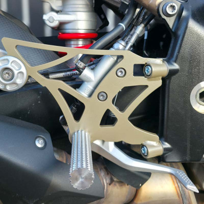 Przednie Sety Podnóżki Przód BMW S1000R (2021–2026) Stunt OSK Gymkhana Stunt Gymkhana Tor