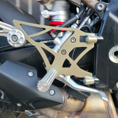Front Sets Driver's Footrest Footpegs Przednie sety podnóżki pegi BMW S1000R (2021-2026) Stunt OSK Gymkhana Stunt Gymkhana