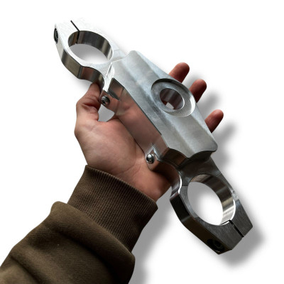 Reinforced Upper Triple Tree Clamp for Risers Suzuki GSXR 600 750 (2006-2014) Stunt GSX-R