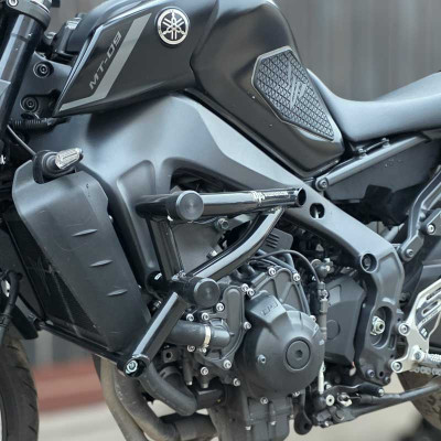 Klatka Osłona Silnika Gmol Ochraniacz Yamaha MT09 FZ09 FJ09 XSR900 Tracer 900 (2021-2023) OSK Gymkhana Ulica Tor