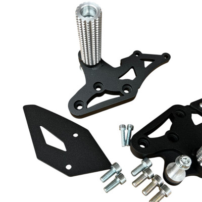Front Sets Driver's Footrest Footpegs Suzuki GSR 750 (2011-2017) Stunt Gymkhana