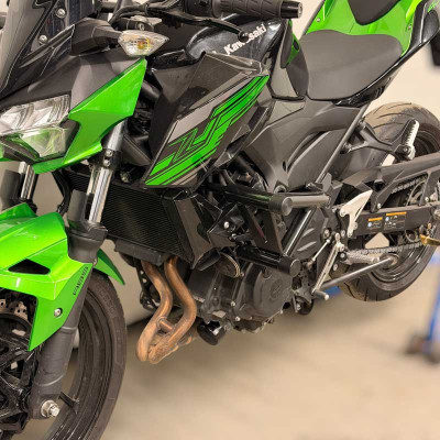 Klatka Osłona Silnika Gmol Ochraniacz Kawasaki Z400 (2019-2023) Tor Gymkhana Ulica OSK