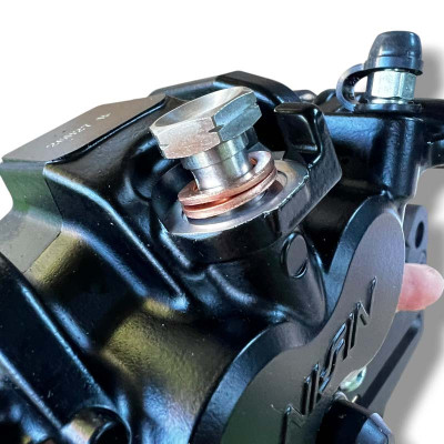 Nowy Górny Zacisk Pływający Nissin - KTM Stark Varg Husqvarna Husaberg GasGas Prawy